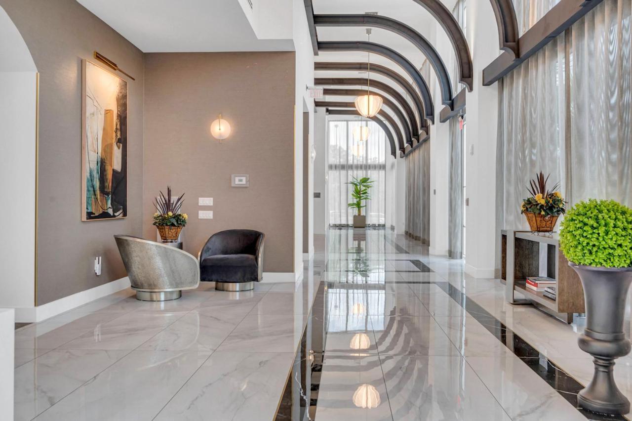 Modern Unit In Downtown Miami With Free Parking Apartment Exterior photo